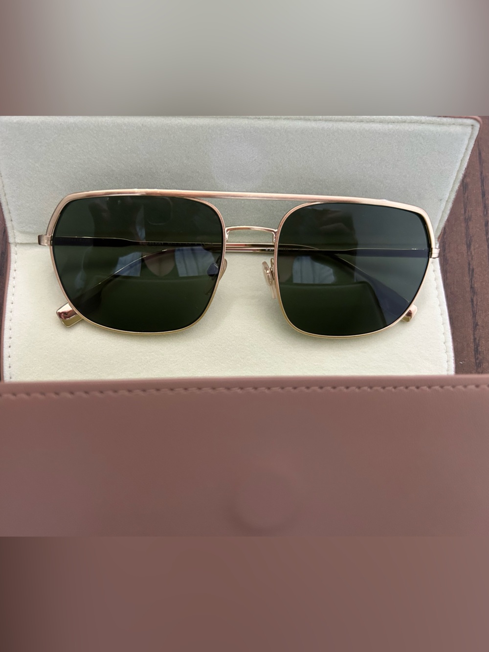 Burberry aviator sunglasses